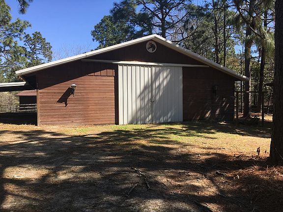 5th image of 2217 Hillsdale Dr
