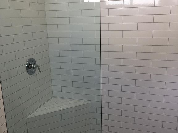 4th image of 8446 Via Sonoma