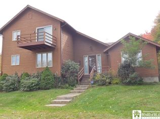 2515 Carlson Rd, Jamestown, NY 14701