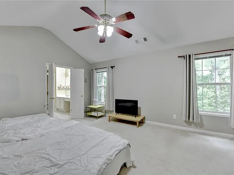 2172 Woodbriar Dr — Photo 38