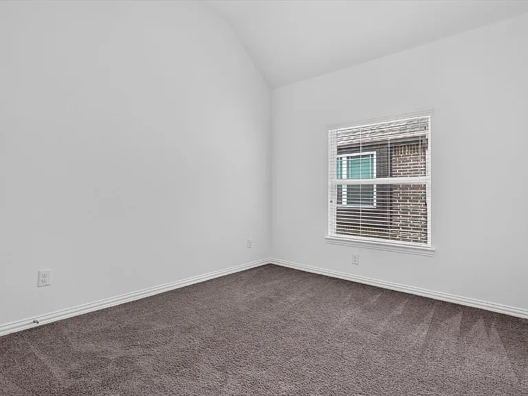 4300 Canadian River Dr — Photo 14