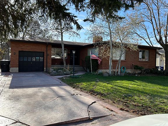 4th image of 3464 S Terrace View Dr