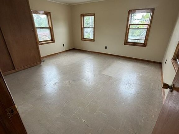 3rd image of 394 S Main St