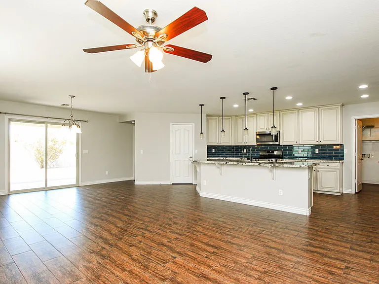 10838 E Calypso Ave — Photo 3