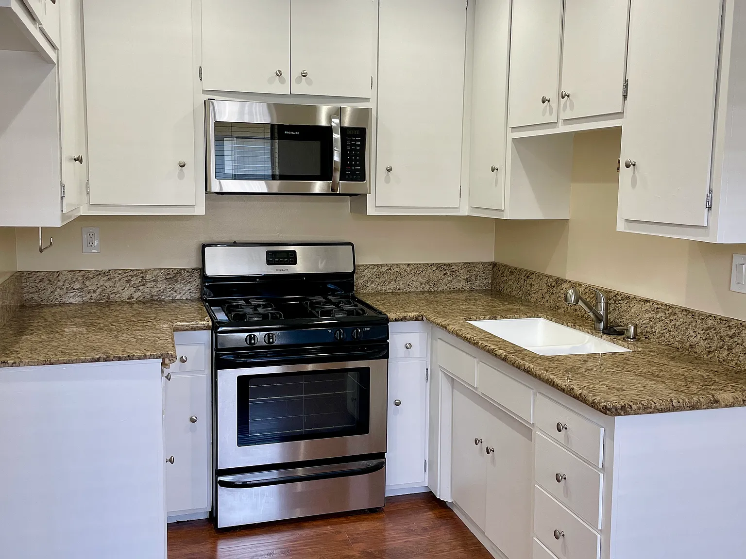 1 bed, $1,950 — Photo 3