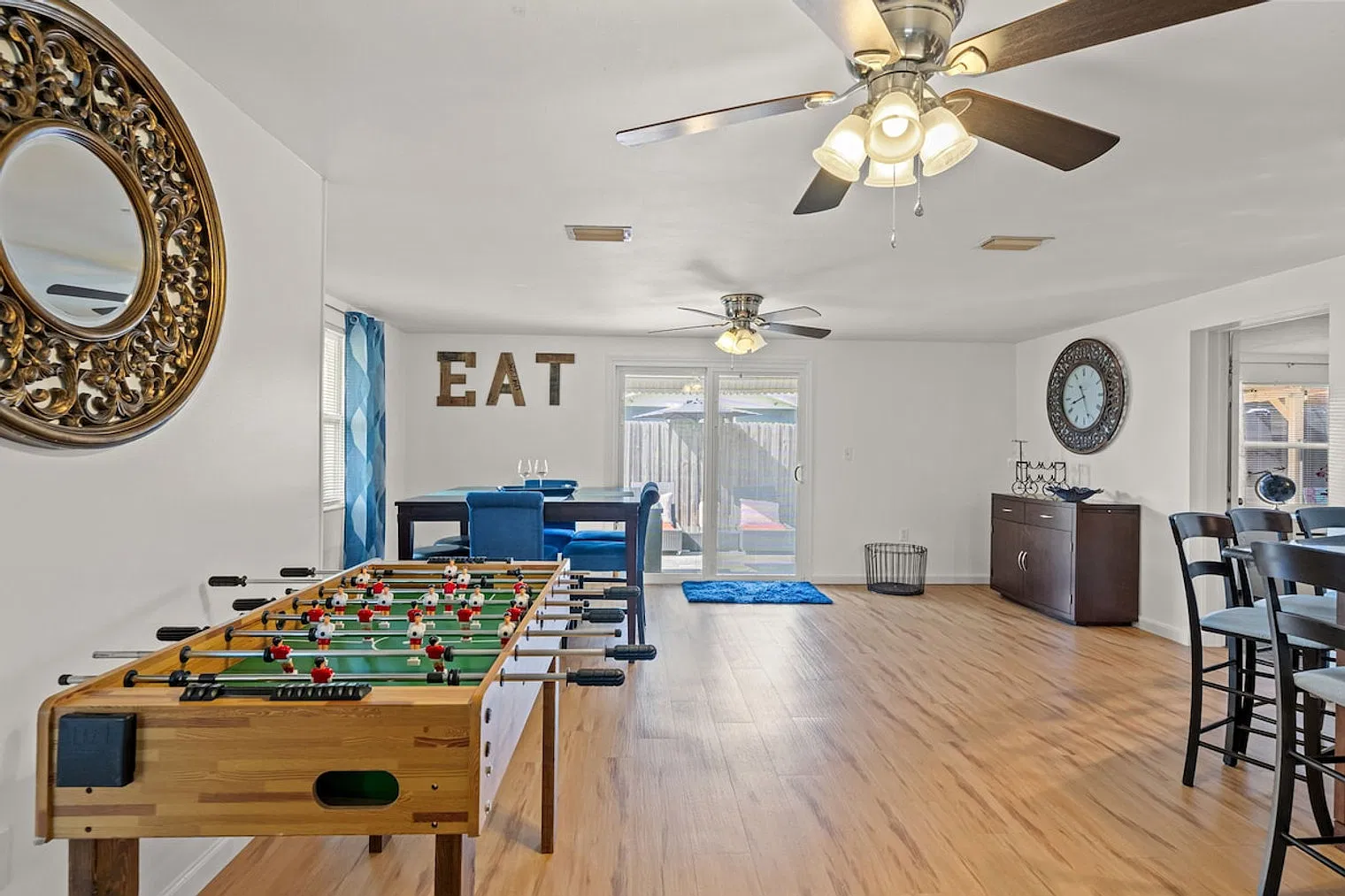 3 bed, 2.0 bath, 1894 sqft, $3,480 — Photo 4