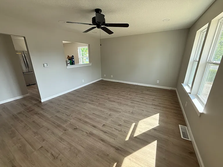 73 Indianhead Dr — Photo 6