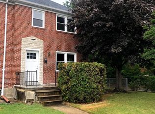 61 S Hawthorne Rd, Middle River, MD 21220