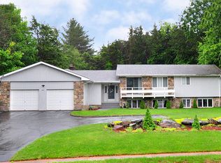 333 Kennedy Rd, Manchester, CT 06042