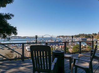612 SE 5th St, Newport, OR 97365