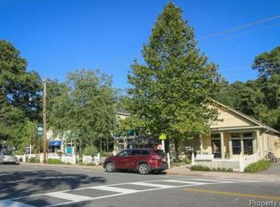 4357 Irvington Rd, Irvington, VA 22480