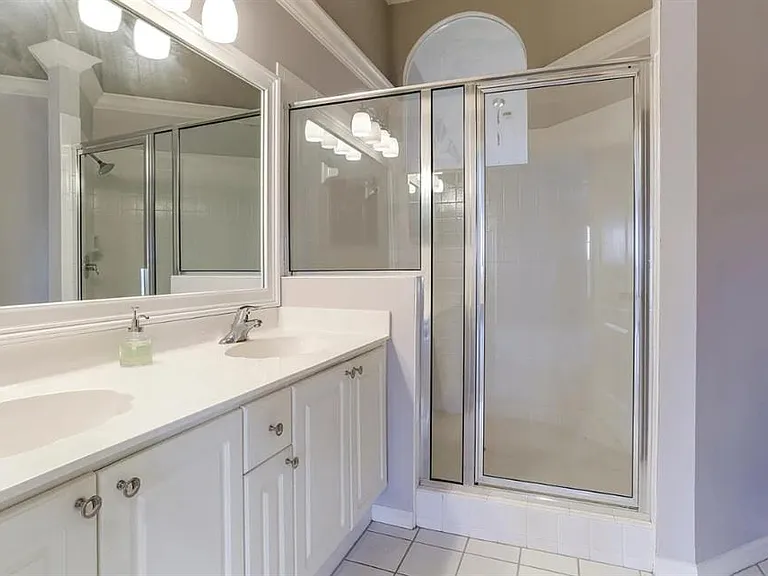 13093 Castle Harbour Dr #L10 — Photo 11