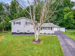 6562 Pau Pau Ct, Bedford Heights, OH 44146