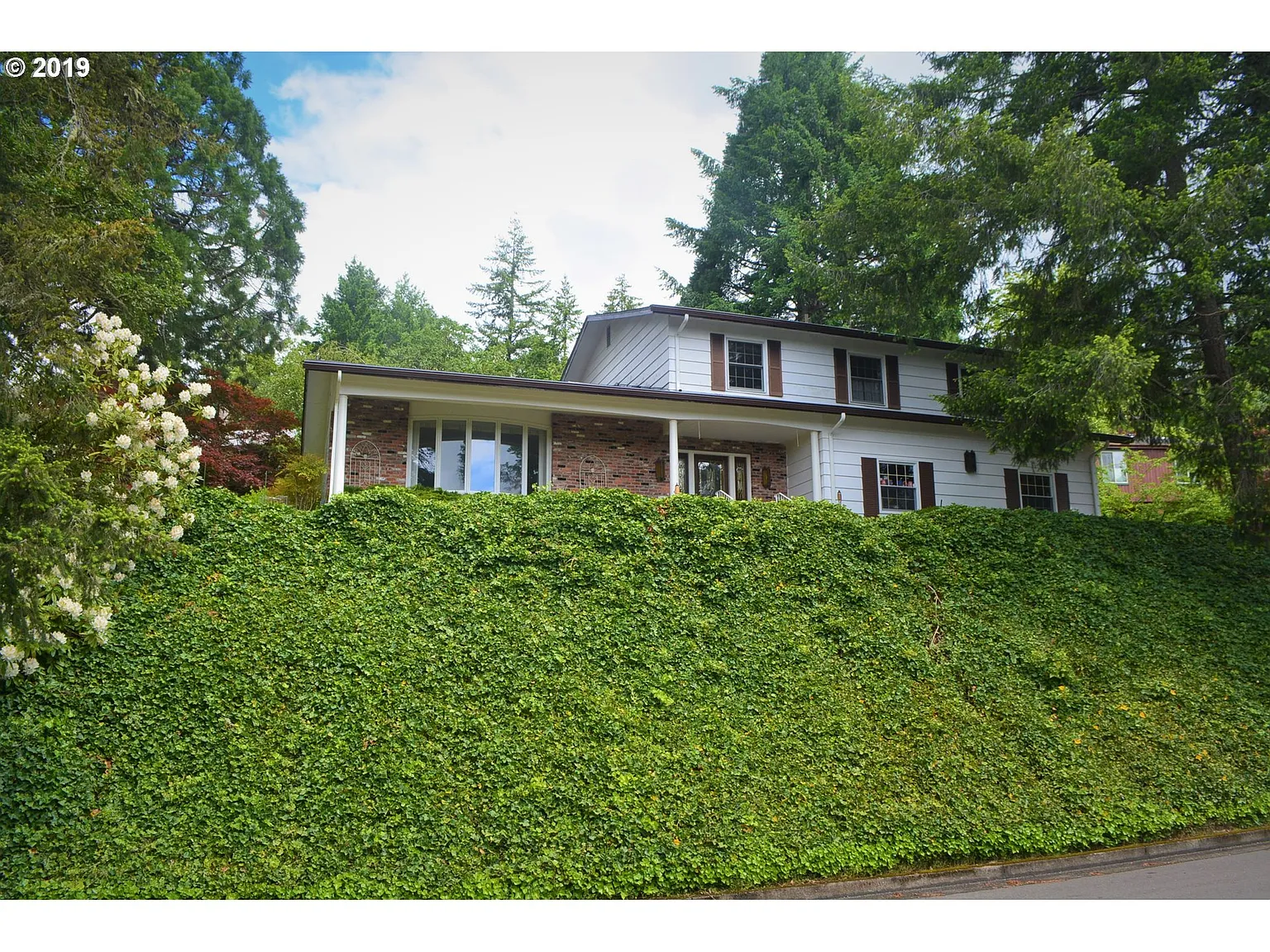 1865 Tigertail Rd photo 1