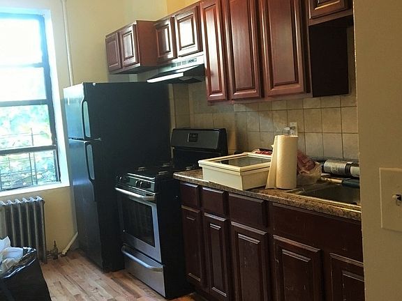 3rd image of 501 Dekalb Ave