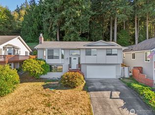 850 Dugualla Road, Oak Harbor, WA 98277