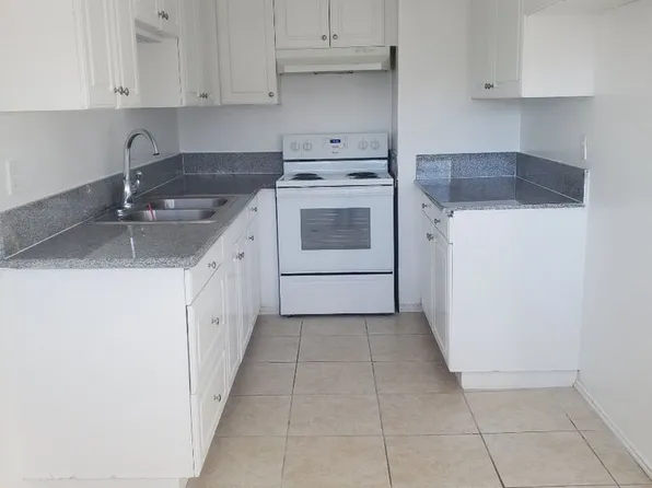 Covina, 545 E Rue Royale St #20, Covina, CA 91723