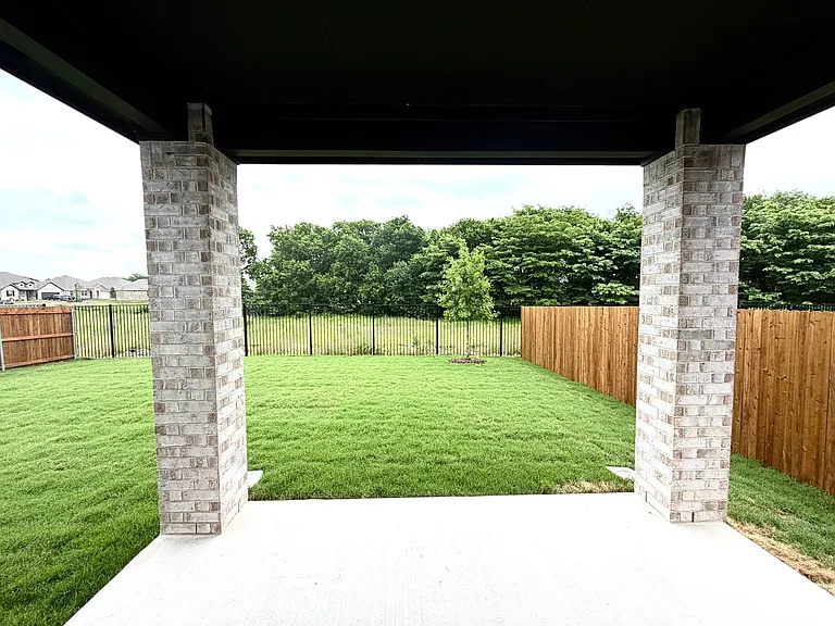 6305 Timberhurst Dr — Photo 3