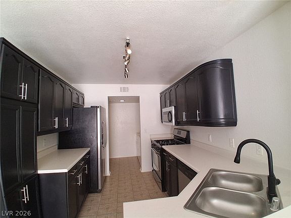 4th image of 8023 Simone Ave