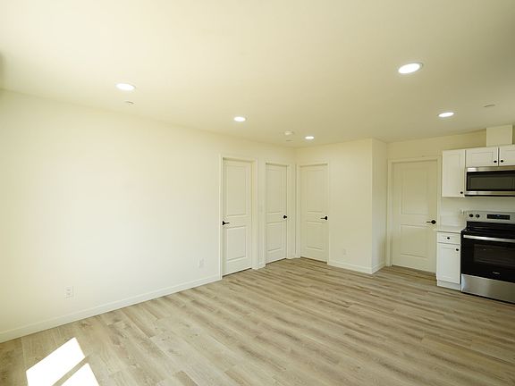 3rd image of 4805 Charlotte Way #4811