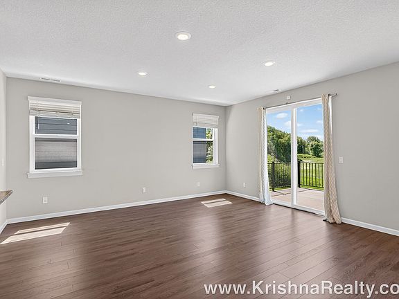 5th image of 2071 S Jasper Dr