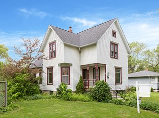 328 Sherman St, West Chicago, IL 60185