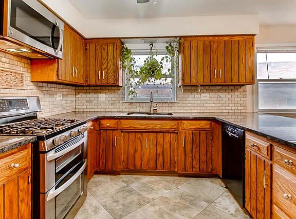 5th image of 5509 W Higgins Ave APT 3A