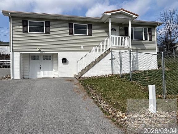 2nd image of 207 Ealy Dr