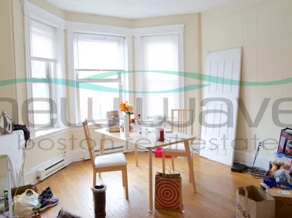 881 Huntington Ave, Boston, MA