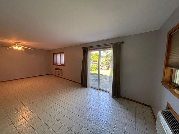 5th image of 100B Haven Ave APT 3