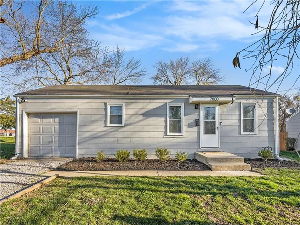 7800 E 86th St, Kansas City, MO 64138