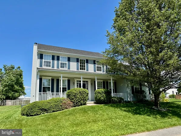 2958 Bali Dr, Manchester, MD 21102