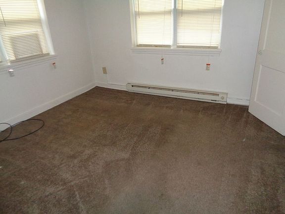 3rd image of 1500 Verbeke St APT 4