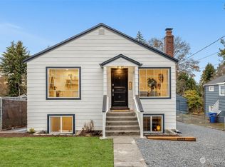 1222 NE 102nd St, Seattle, WA 98125