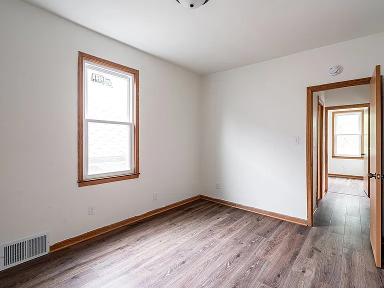 3345 N Richards St — Photo 24