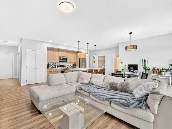 220 E Seton Grv SE #3208, Calgary, AB T3M 3T1