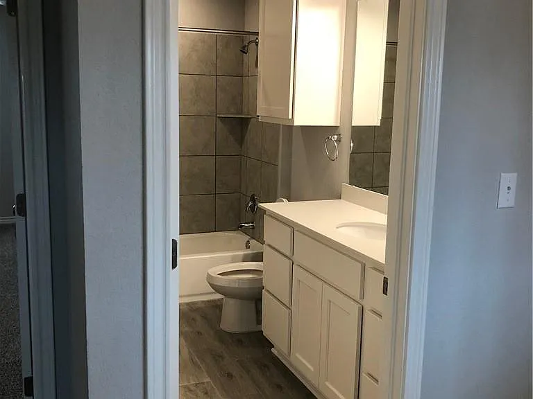 2329 Pecan Island Dr — Photo 26
