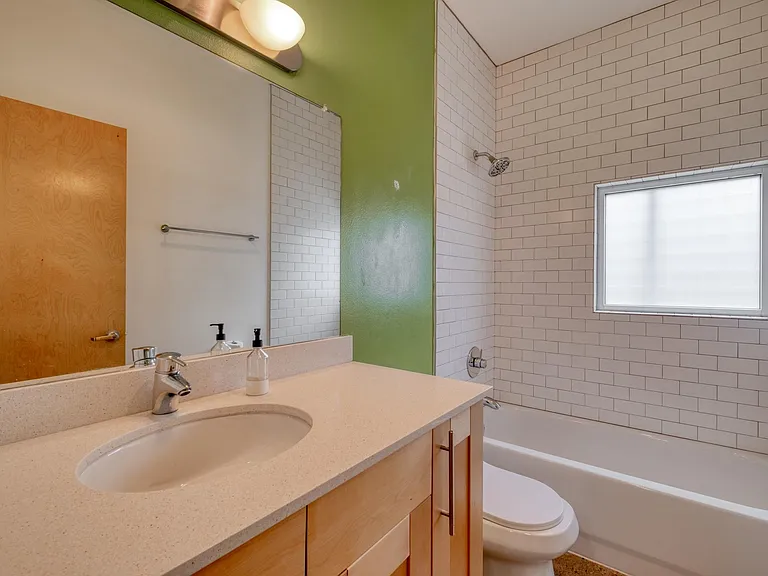 5517 Agatha Cir — Photo 8