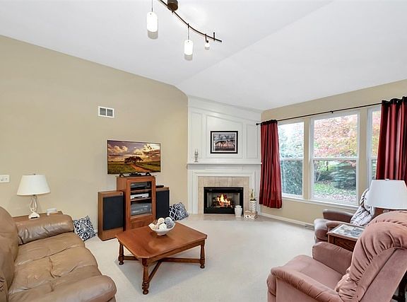 3rd image of 13358 Strandhill Dr
