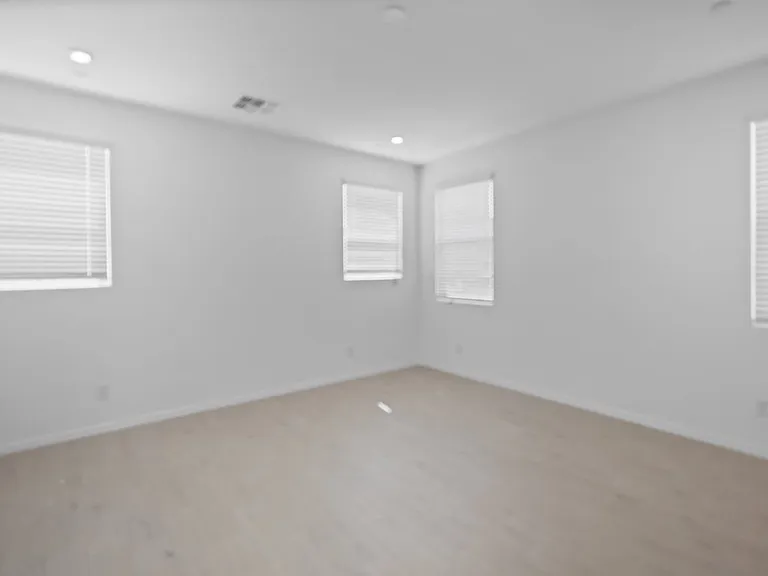 13415 W Eagle Feather Rd — Photo 34