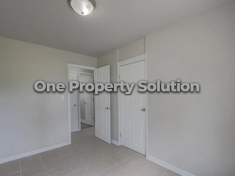 5001 Carolina St — Photo 6