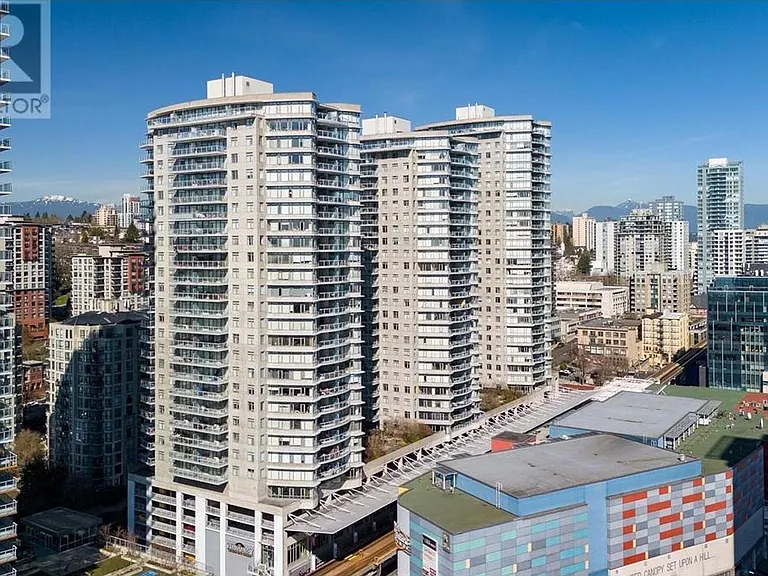 892 Carnarvon St #2203 — Photo 11