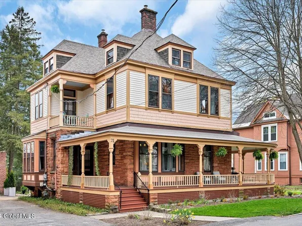 21 N Lyons Avenue, Albany, NY 12204