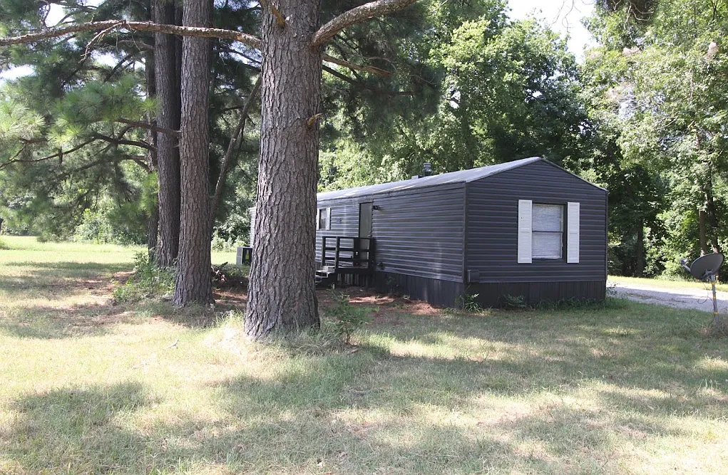 Mobile Home 3440 W 126th St S — Photo 1