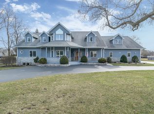 6401 S Richmond Ave, Willowbrook, IL 60527