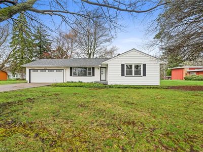 7560 Engle Rd, Middleburg Heights, OH, 44130