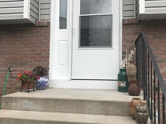 3rd image of 7653 Afton Ct
