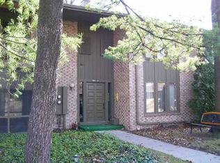 4065 Newcastle Dr UNIT C, Sylvania, OH 43560