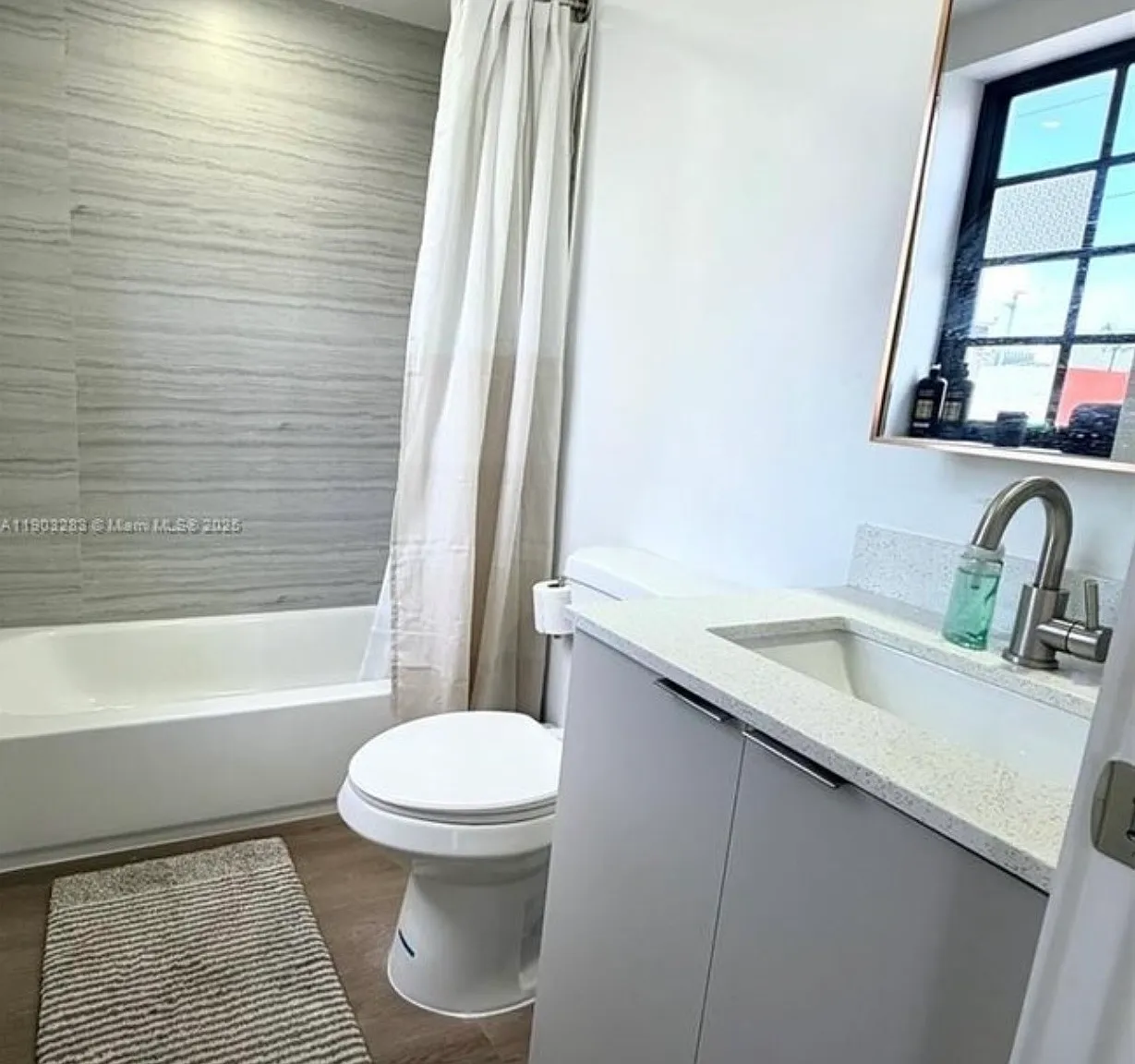1 bed, $3,350 — Photo 2