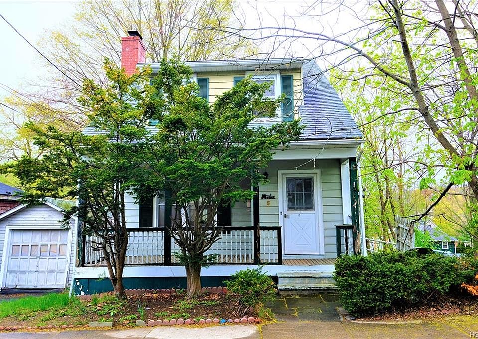 1st image of 5 Center St